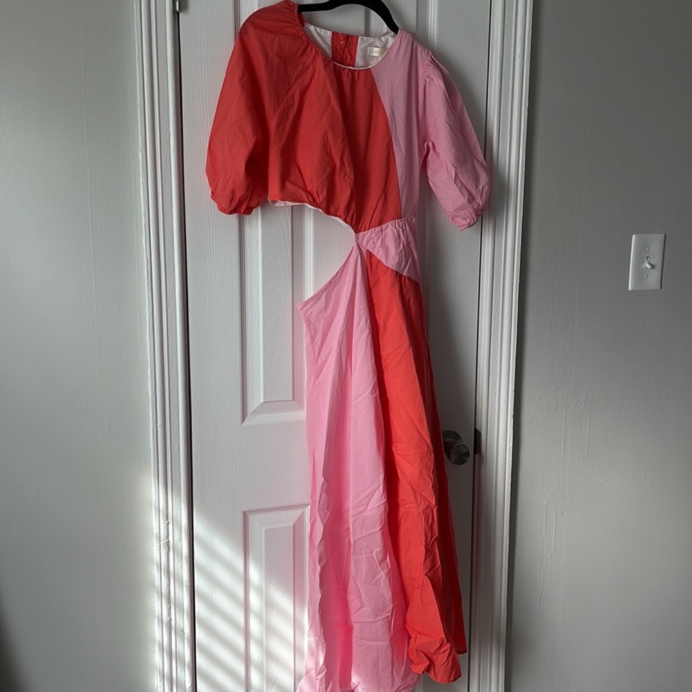 Two toned Side cut out dress